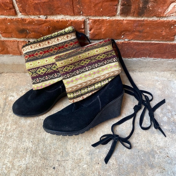 Womens 8.5 Mocassin Southwestern Boho Black Wedge Boots - Picture 9 of 9